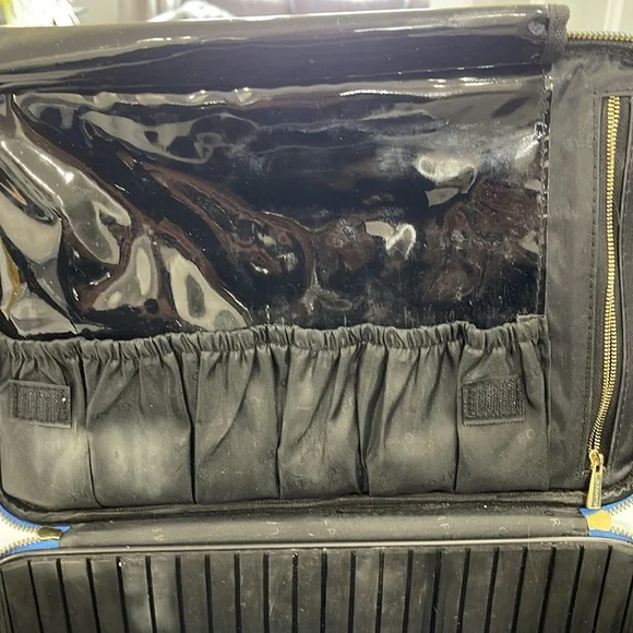 Makeup Case - Picture 6 of 16